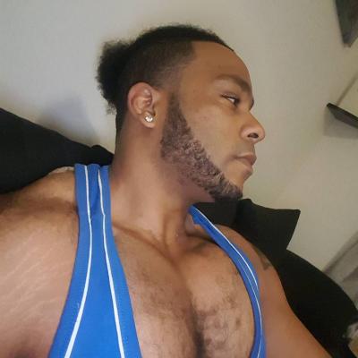 Make New Friends Gillingham, Nate, 37 years old