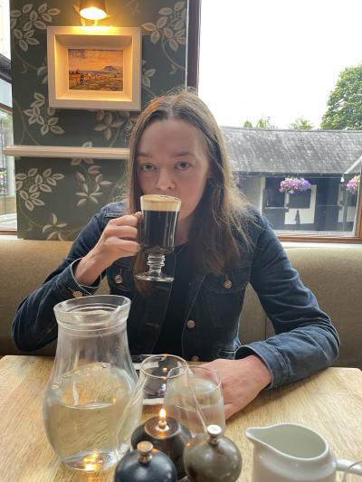 Make New Friends Glasgow, Helen, 32 years old