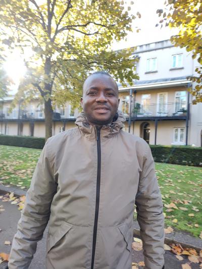 Make New Friends Gravesend, Terry, 46 years old