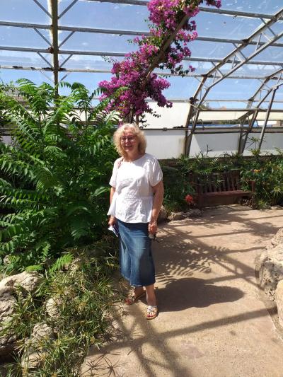 Make New Friends Great Torrington, JAN, 68 years old