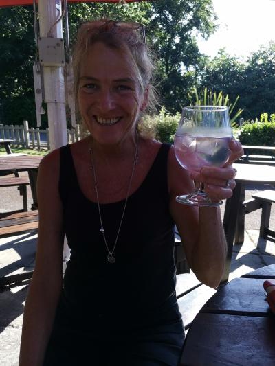 Make New Friends Guildford, Caron, 60 years old