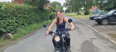 Make New Friends Hailsham, Lauren, 37 years old