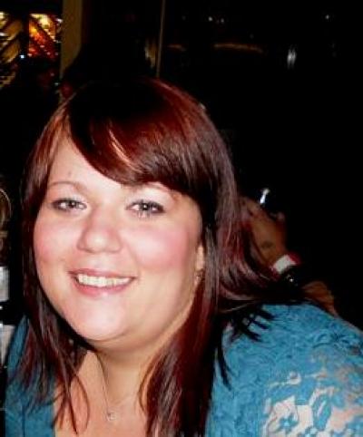 Make New Friends Harlow, Vicky, 41 years old