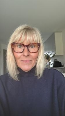 Make New Friends Harlow, Nicky, 60 years old