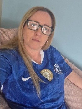 Make New Friends Harwich, Lorraine, 52 years old