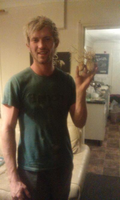 Make New Friends Hastings, Sammy, 34 years old