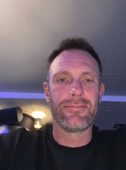 Make New Friends Huddersfield, David, 44 years old