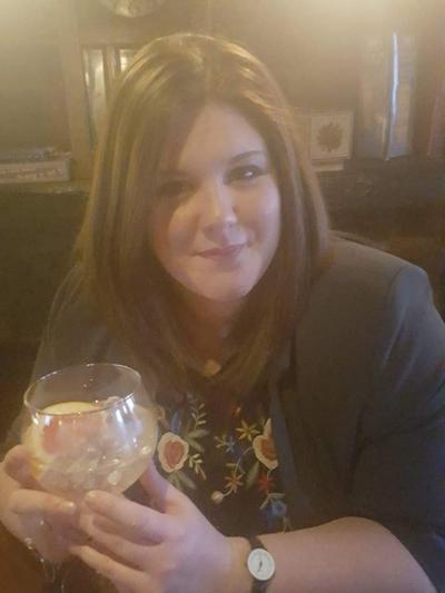 Make New Friends Huddersfield, Louise, 38 years old
