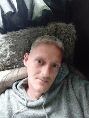 Make New Friends Huddersfield, Andy, 47 years old