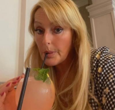 Make New Friends Kidwelly, Lisa, 54 years old