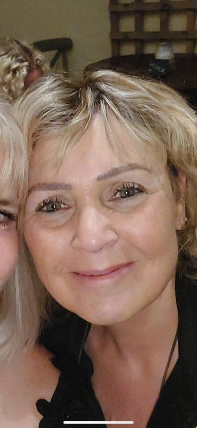 Make New Friends Leatherhead, Debbie, 62 years old