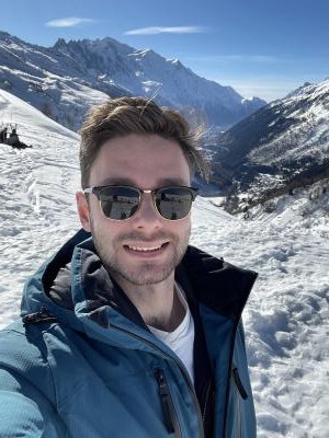 Make New Friends Ealing, Henry, 30 years old