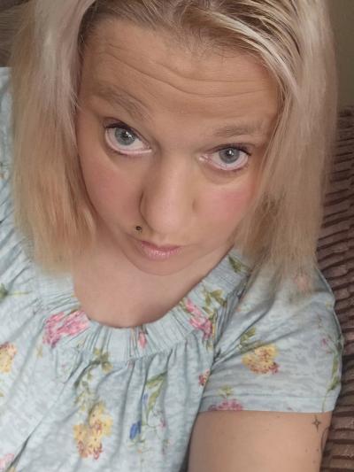 Make New Friends Lewes, Sasha-louise, 43 years old