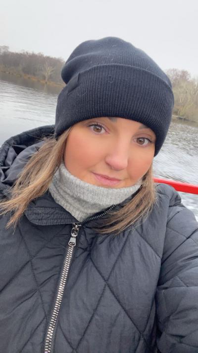 Make New Friends Linlithgow, Ashley, 36 years old