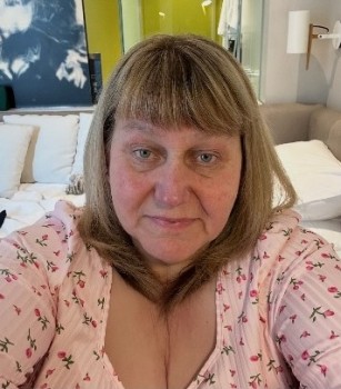 Make New Friends Liverpool, Diane, 61 years old