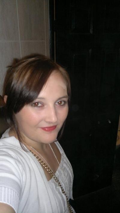 Make New Friends Liverpool, Danielle, 38 years old