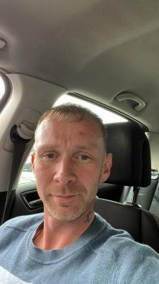Make New Friends Lochgelly, Robert, 39 years old