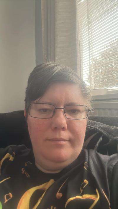 Make New Friends Long Eaton, Helen, 42 years old