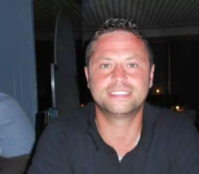 Make New Friends Loughton, John, 44 years old