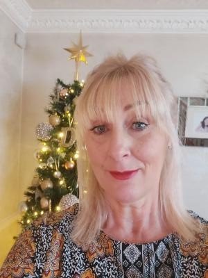 Make New Friends Lowestoft, Deborah, 57 years old