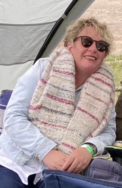 Make New Friends Lymington, Samantha, 58 years old