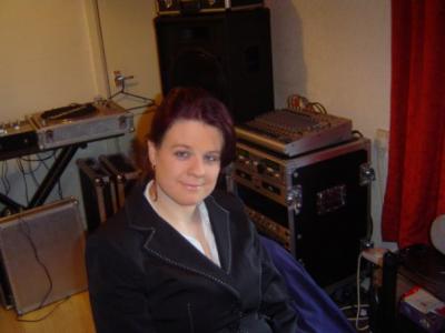 Make New Friends Manchester, COLETTE, 45 years old