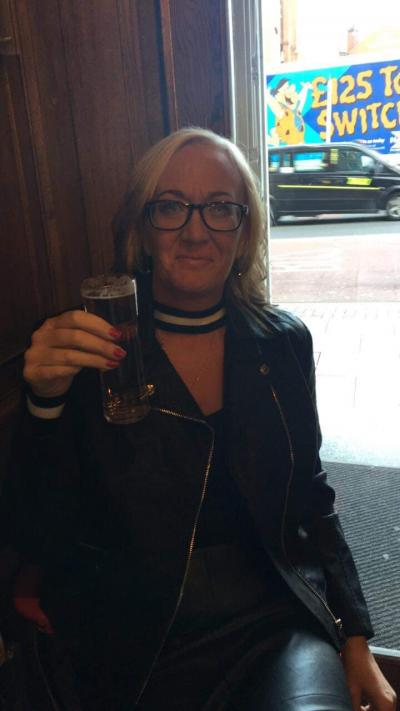 Make New Friends Manchester, Julie, 54 years old