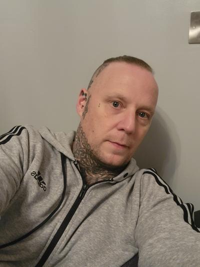 Make New Friends Milton Keynes, Neil, 45 years old