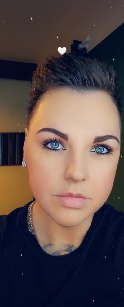 Make New Friends Huddersfield, Emily, 36 years old