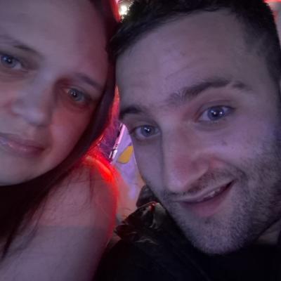 Make New Friends Murton, Samantha, 40 years old