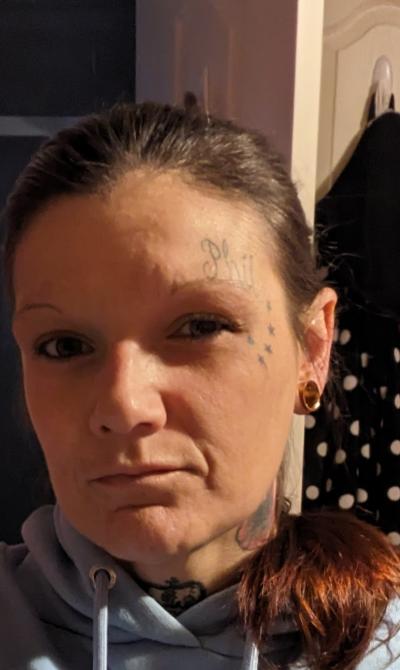 Make New Friends Northampton, Lacey, 42 years old