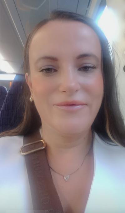 Make New Friends Northfleet, Leesa, 42 years old