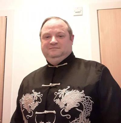 Make New Friends Northolt, Ealing, Luca, 49 years old