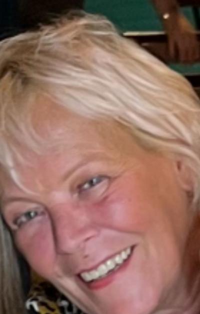 Make New Friends Orpington, Sue, 68 years old