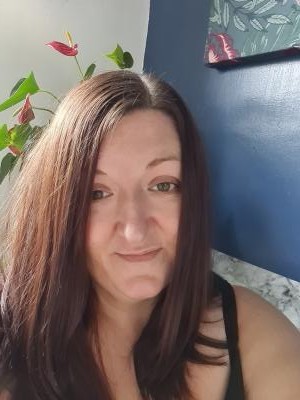 Make New Friends Paisley, Seonagh, 43 years old