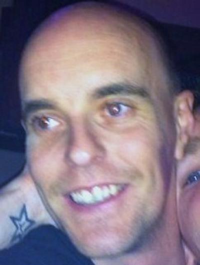 Make New Friends Paston, Alastair, 46 years old