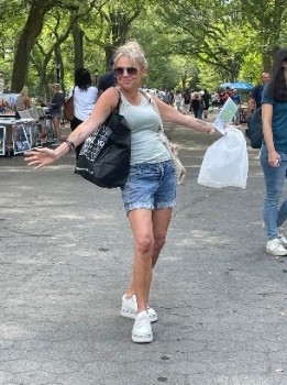 Make New Friends Pershore, Fleur, 48 years old