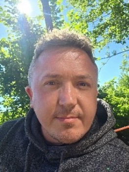 Make New Friends Peterborough, Dan, 39 years old