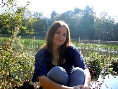 Make New Friends Pocklington, Andreea, 38 years old