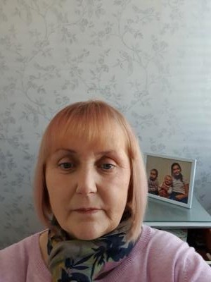Make New Friends Poole, Lyn, 63 years old