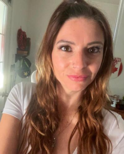 Make New Friends Poplar, Melissa, 55 years old