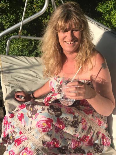 Make New Friends Preston, Sue, 63 years old