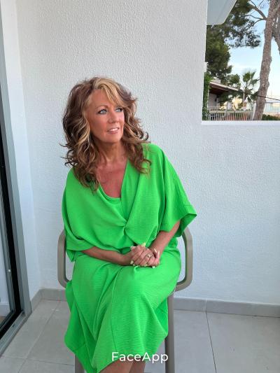 Make New Friends Rainham, Joanne, 60 years old