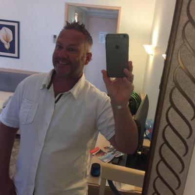 Make New Friends Rainham, Stephen, 46 years old