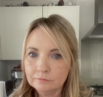 Make New Friends Renfrew, Theresa, 52 years old