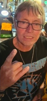 Make New Friends Rowley Regis, Si, 58 years old