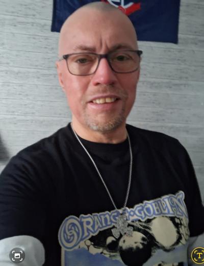 Make New Friends Rowley Regis, Si, 57 years old