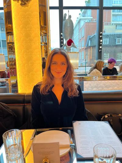 Make New Friends Royal Tunbridge Wells, Liv, 30 years old