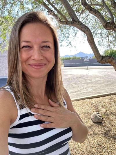 Make New Friends Saltness, Sophia, 45 years old