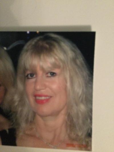 Make New Friends Sheffield, Susan, 61 years old